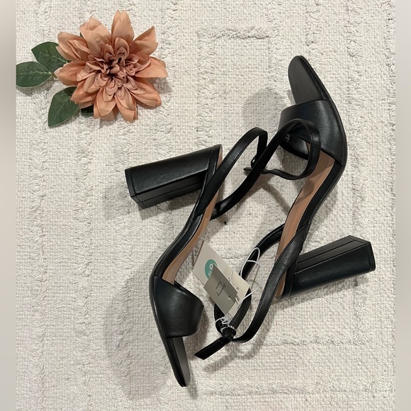 A NEW DAY Haley Black Memory Foam Block Heels Sandals- Size 8 1/2 - Picture 6 of 9